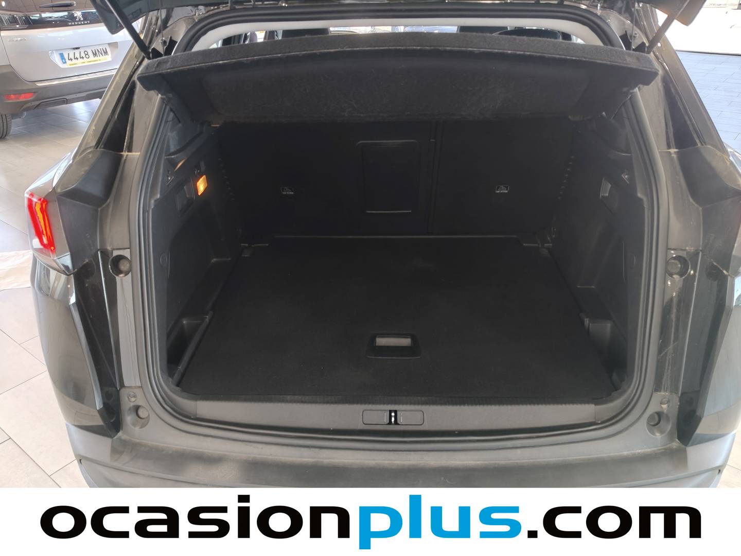 Foto asientos delanteros Peugeot 3008 Peugeot 3008 PureTech 130 S&S Active Pack (130 CV)