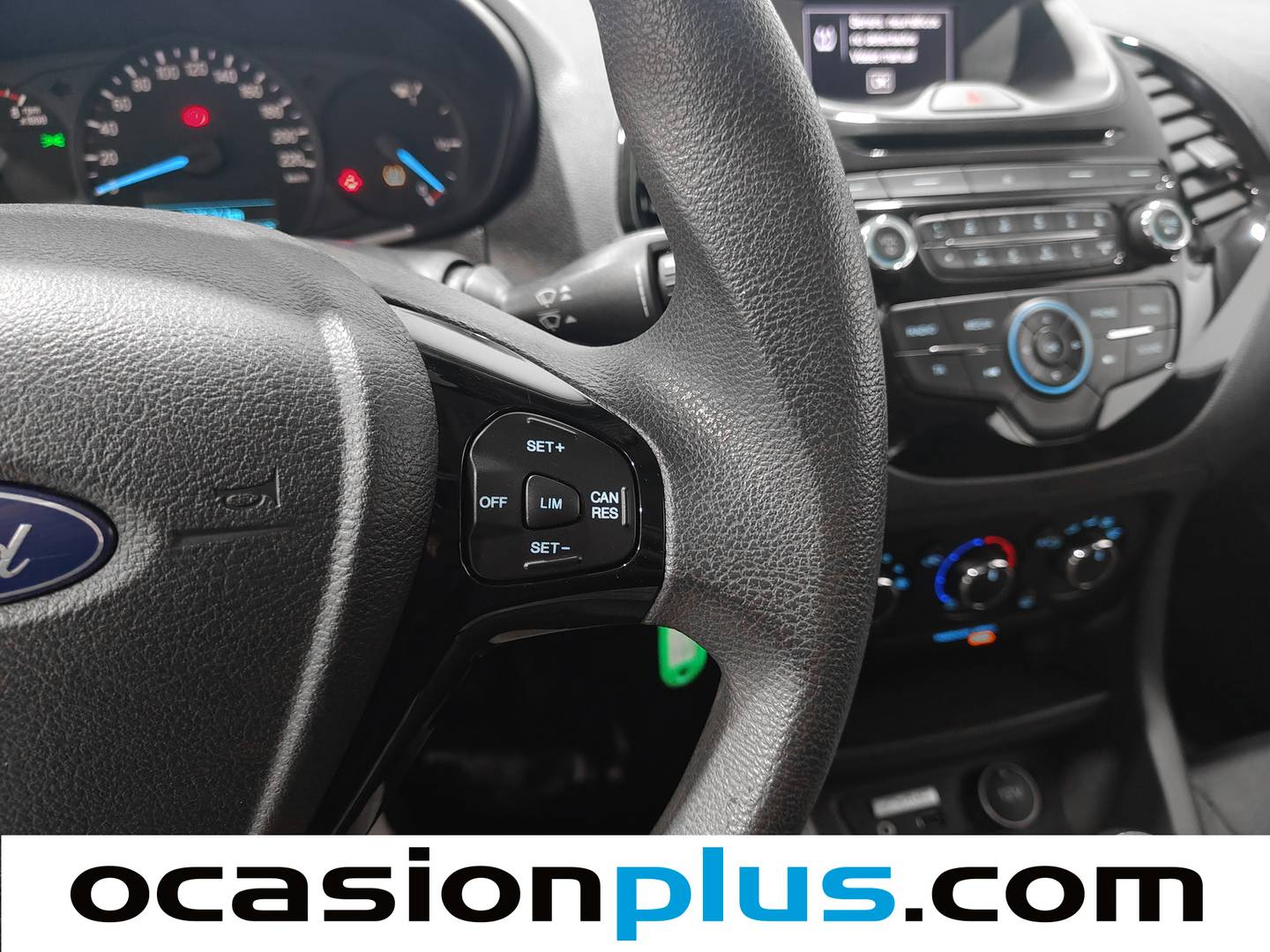 Extras y acabados del Ford Ka+ Ford Ka+ 1.2 Ti-VCT Ultimate (85 CV)