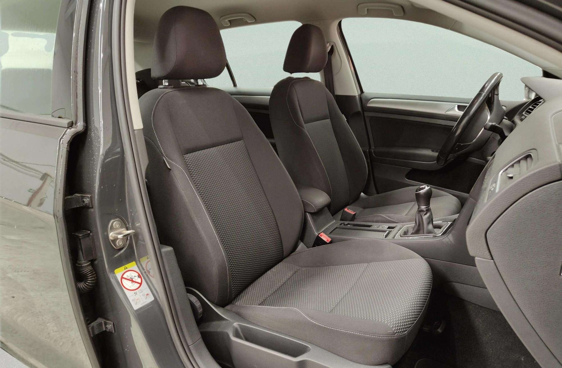 Volkswagen Golf Ready2Go 1.0 TSI - foto 18