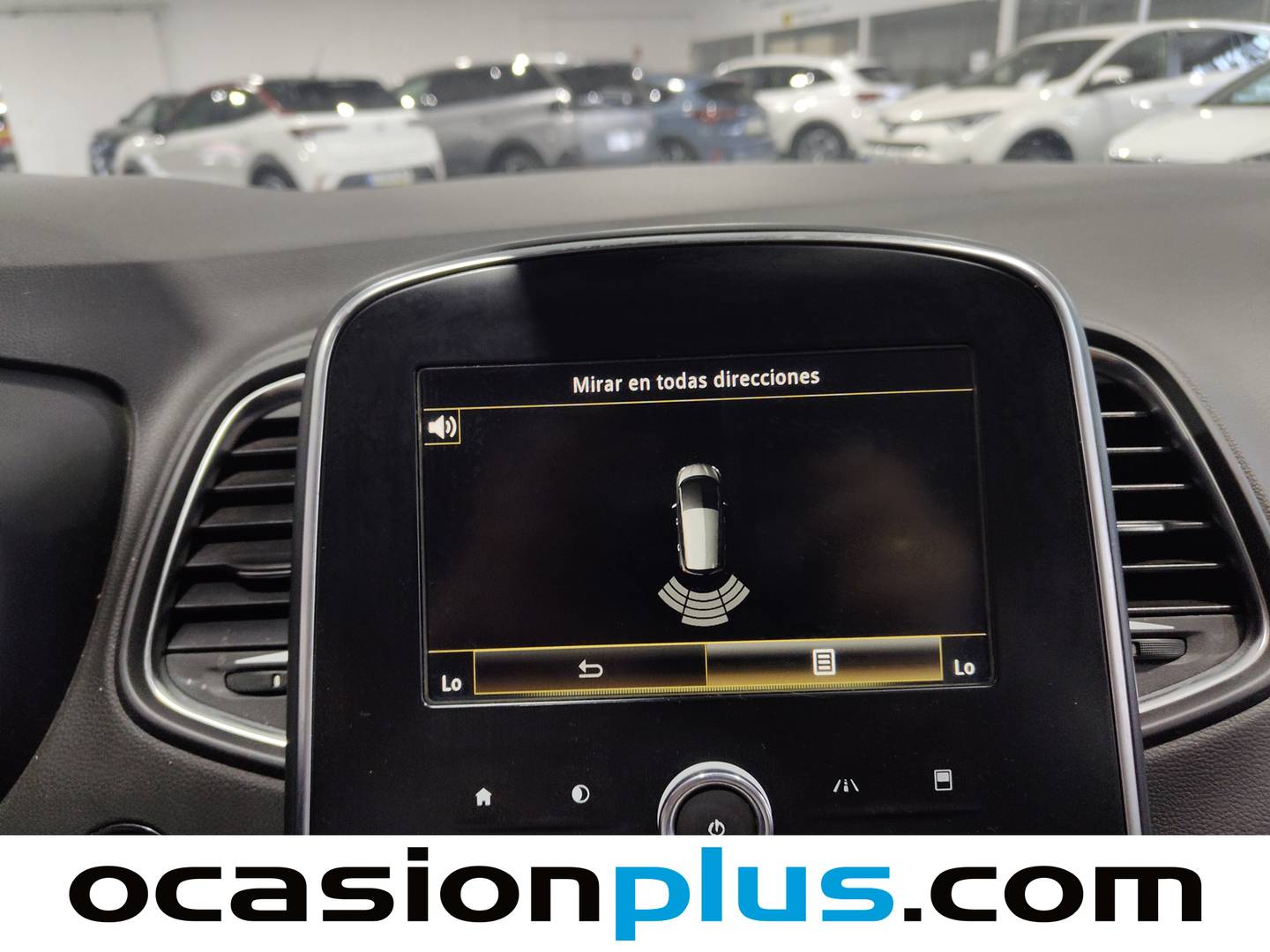 Extras y acabados del Renault Scénic Renault Scenic Limited TCe GPF (140 CV)