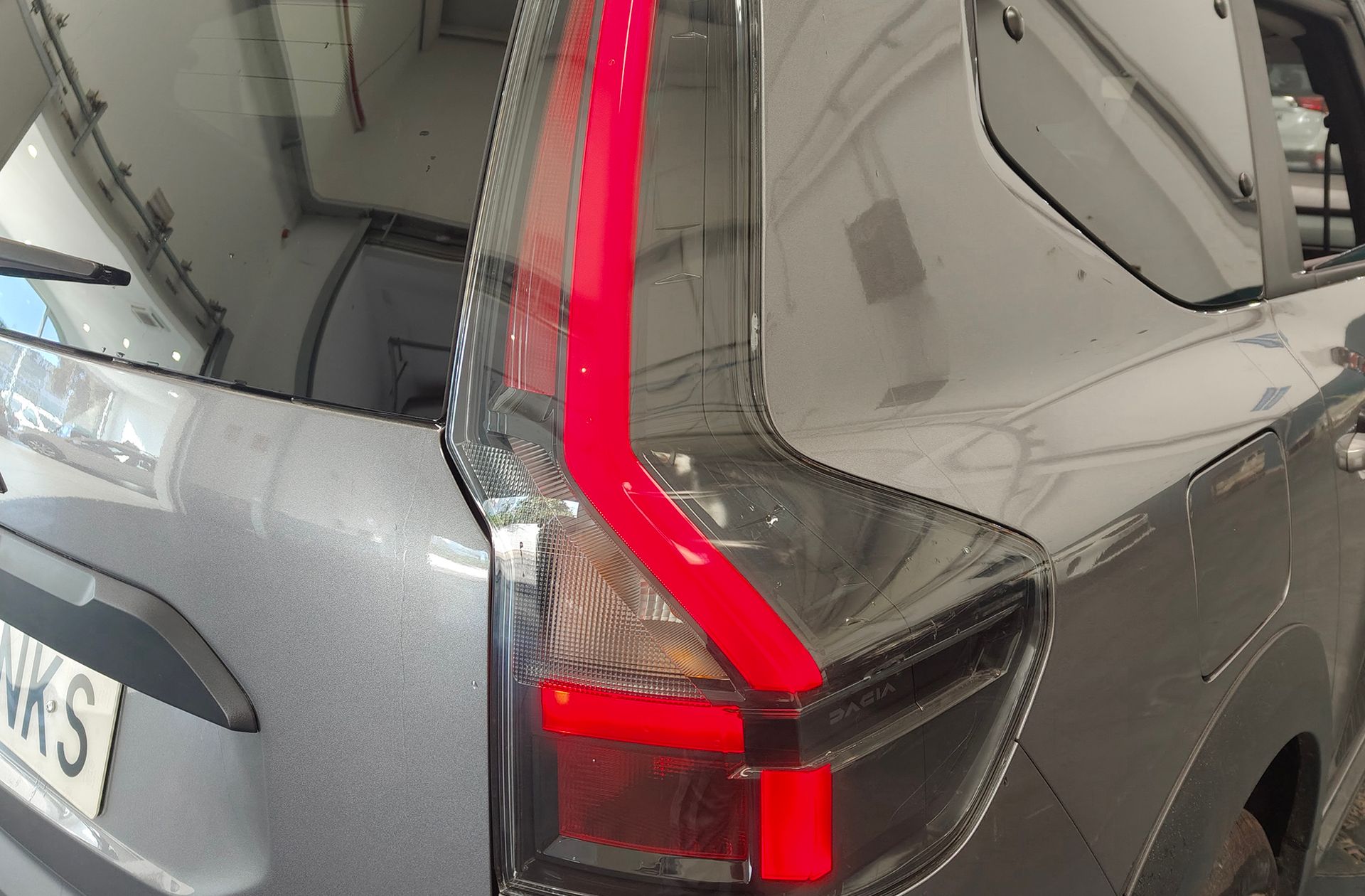 Dacia Jogger Extreme Hybrid 7 plazas - foto 16