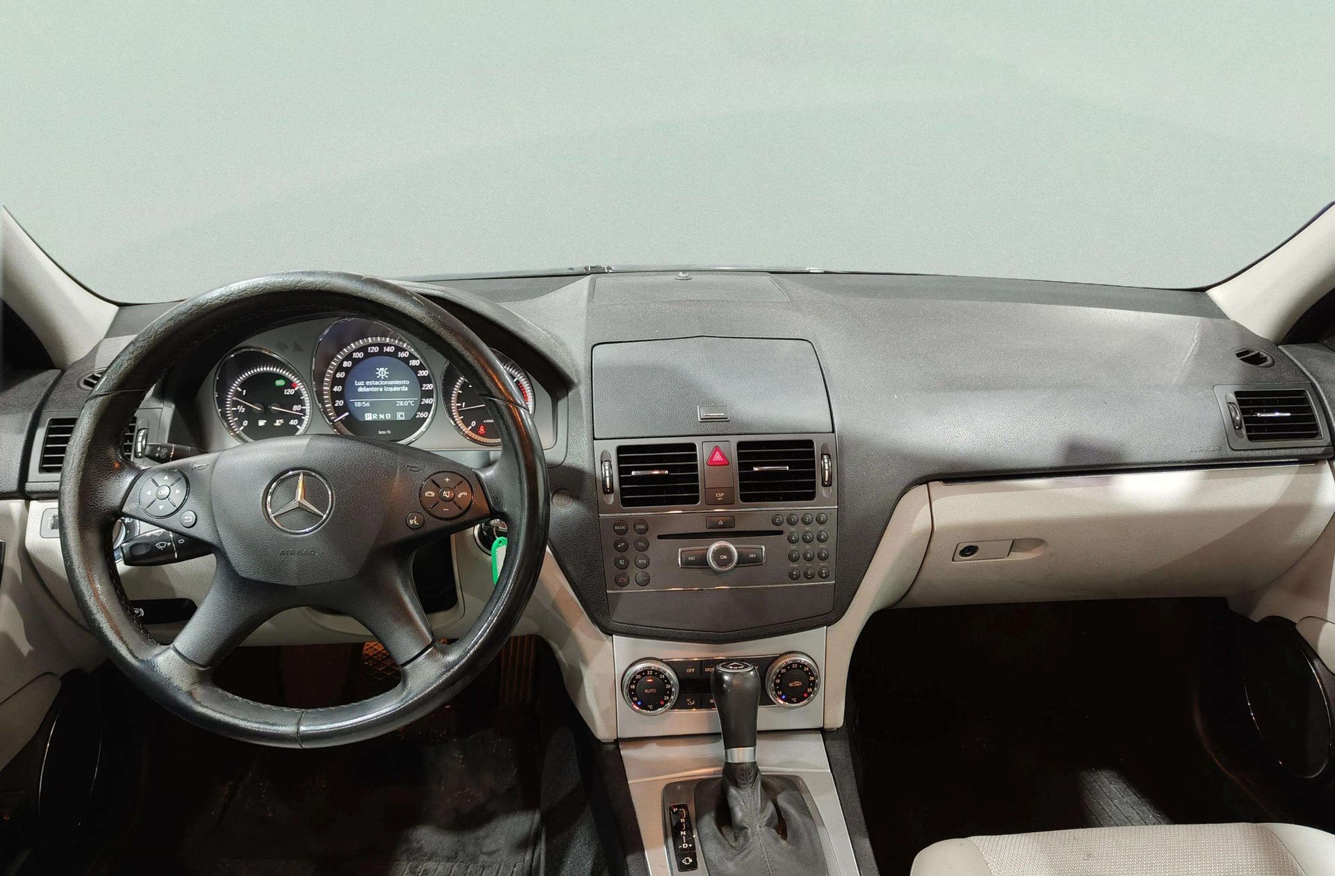 Mercedes-Benz Clase C 200 CDI Blue Efficiency Avantgarde - foto 7
