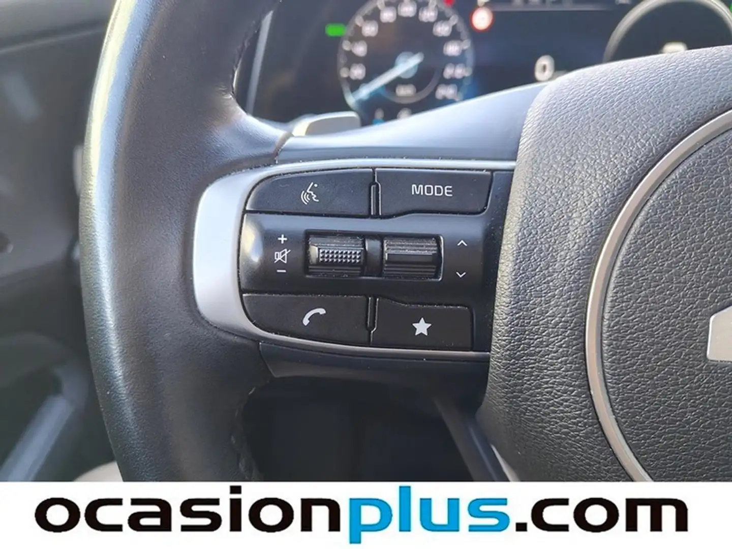 Foto KIA Sportage Kia Sportage 1.6 T-GDi HEV GT Line 4x2 (230 CV)