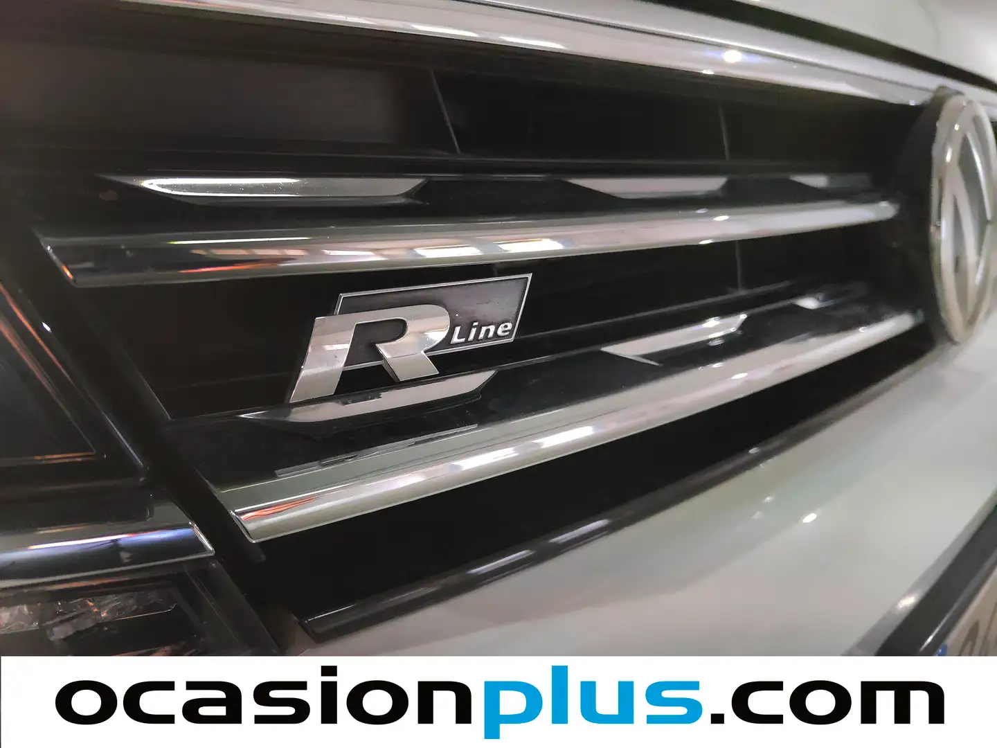 Foto Volkswagen Tiguan Volkswagen Tiguan Sport 2.0 TDI 4Motion (190 CV) DSG Pack R-Line