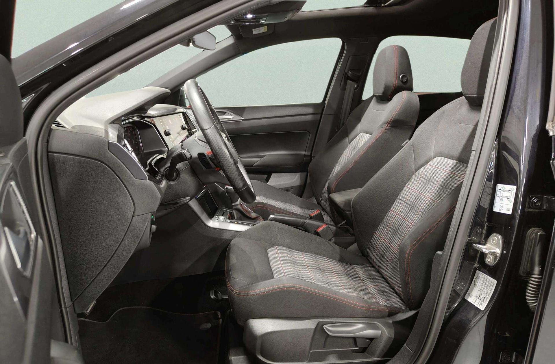 Volkswagen Polo GTI 2.0 TSI DSG - foto 14