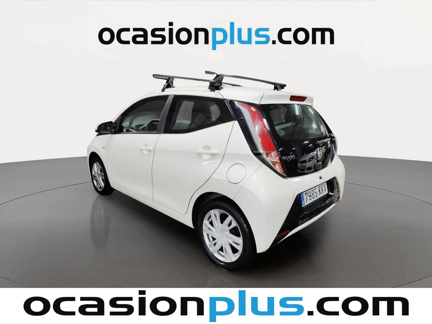 Foto delantera Toyota Aygo Toyota Aygo 1.0 70 x-play (69 CV) derecha