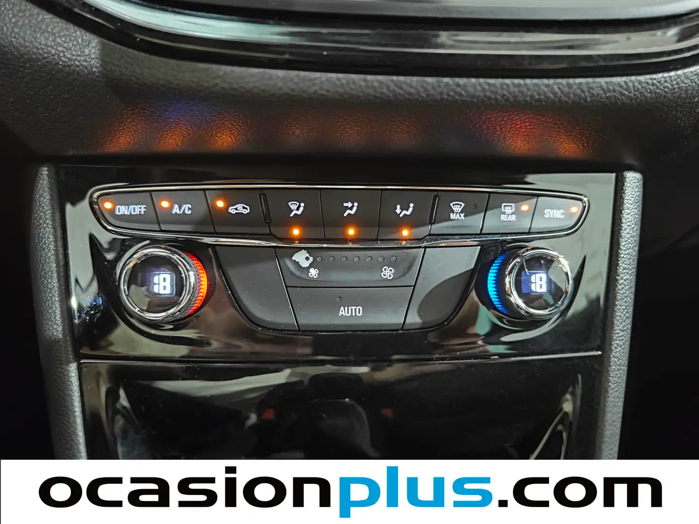 Foto Opel Astra Opel Astra 1.6 CDTi Dynamic (110 CV)