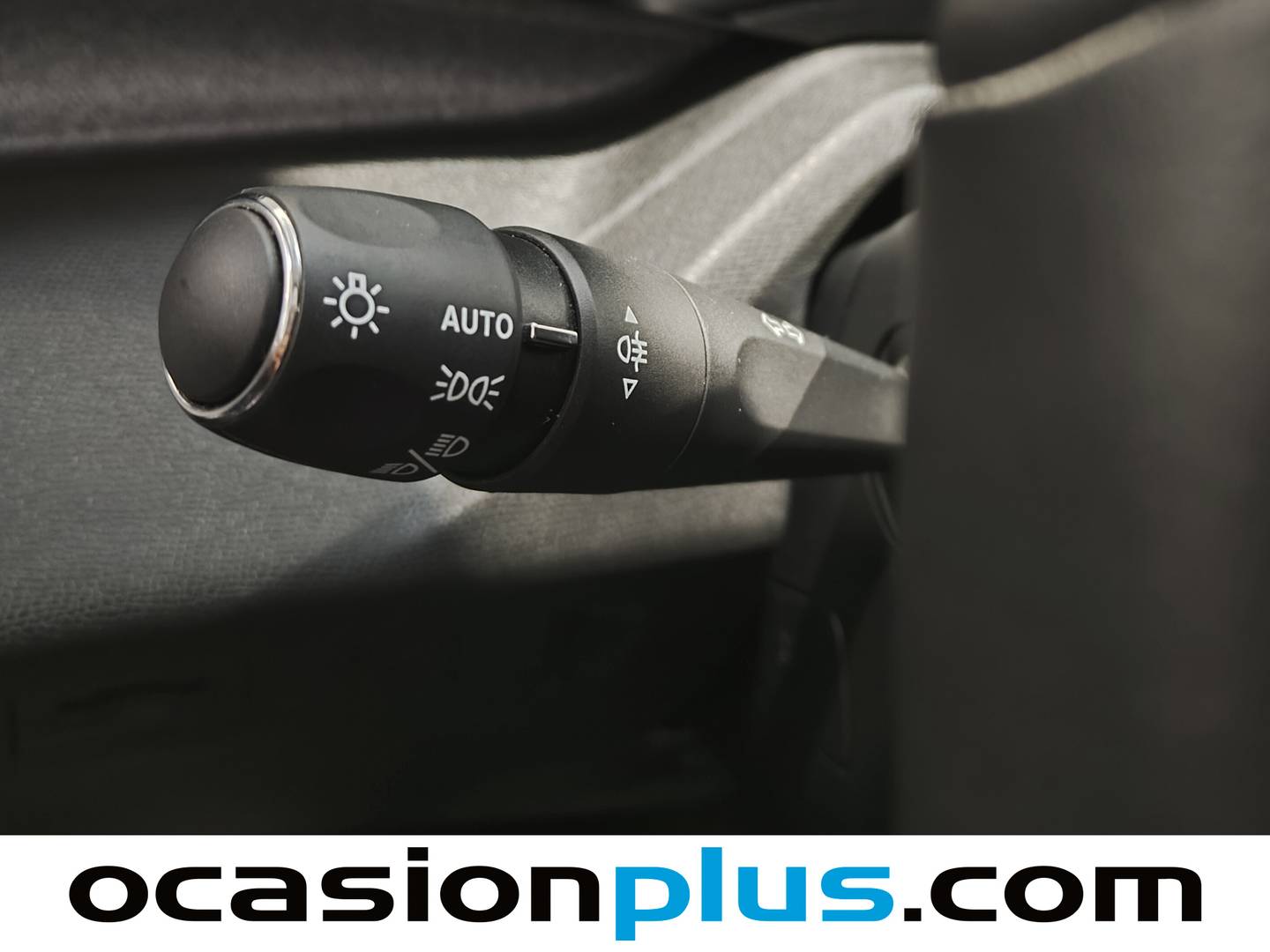 Foto Peugeot 308 Peugeot 308 Allure Hybrid eDCS6 (136 CV)