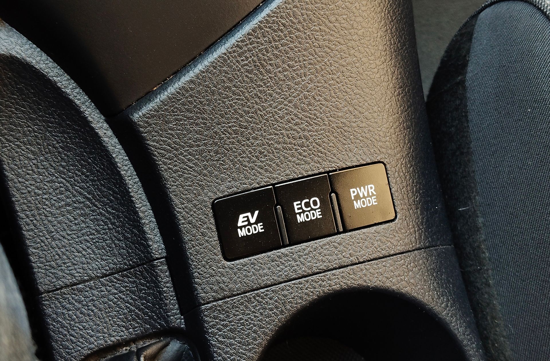 Toyota Auris 1.8 Hybrid Active - foto 11
