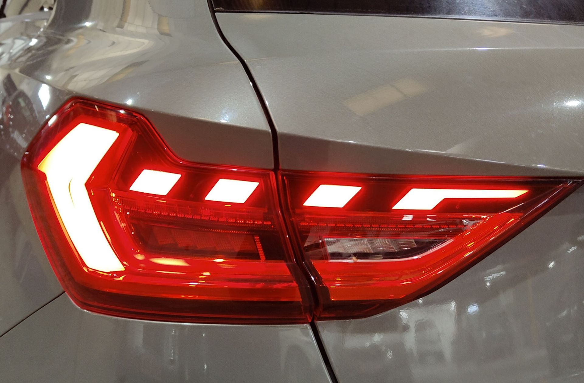Audi A1 Sportback Black line 35 TFSI S tronic - foto 14
