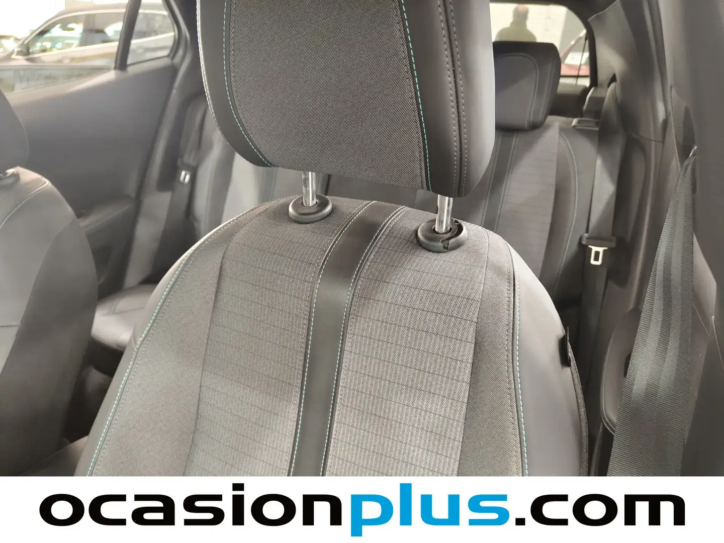 Foto Peugeot 2008 Peugeot 2008 PureTech 100 S&S Allure Pack (100 CV)