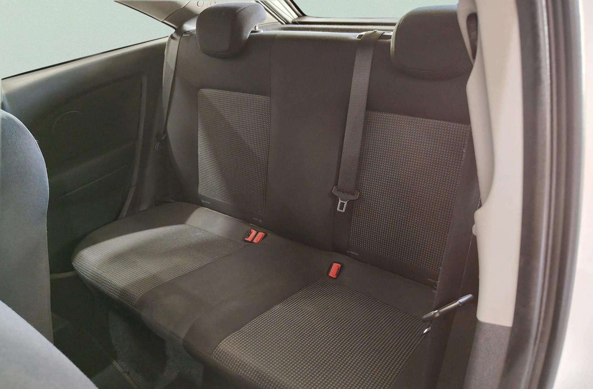 Opel Corsa 1.3 ecoFlex Essentia - foto 9