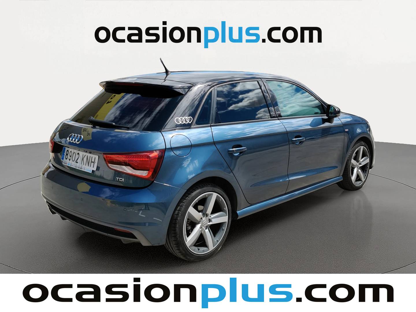 Foto trasera Audi A1 Audi A1 Sportback Adrenalin 1.6 TDI (116 CV) derecha