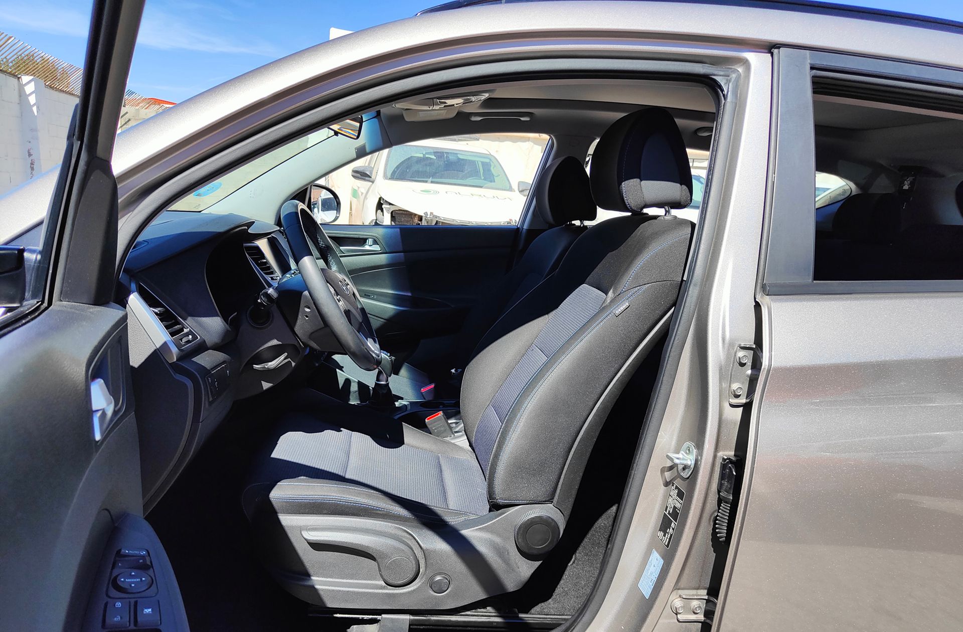 Hyundai Tucson 1.6 T-GDi Link Sky 4x2 - foto 11