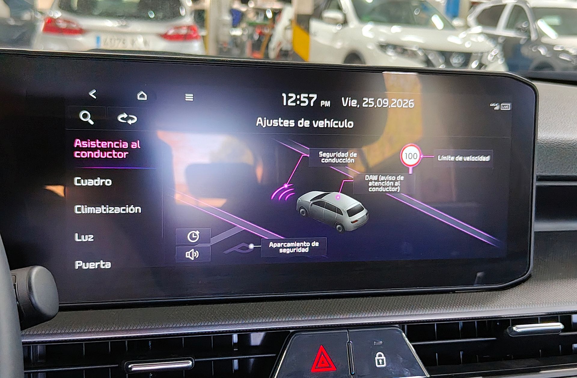 Kia Stonic 1.0 T-GDi MHEV Concept - foto 9