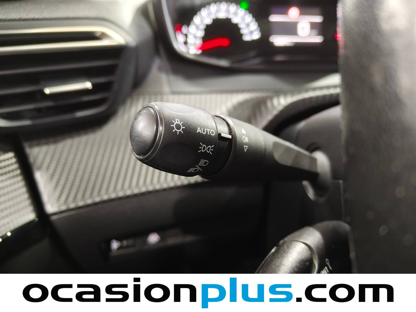 Acabados Peugeot 208 Peugeot 208 PureTech 75 S&S Active Pack (75 CV)