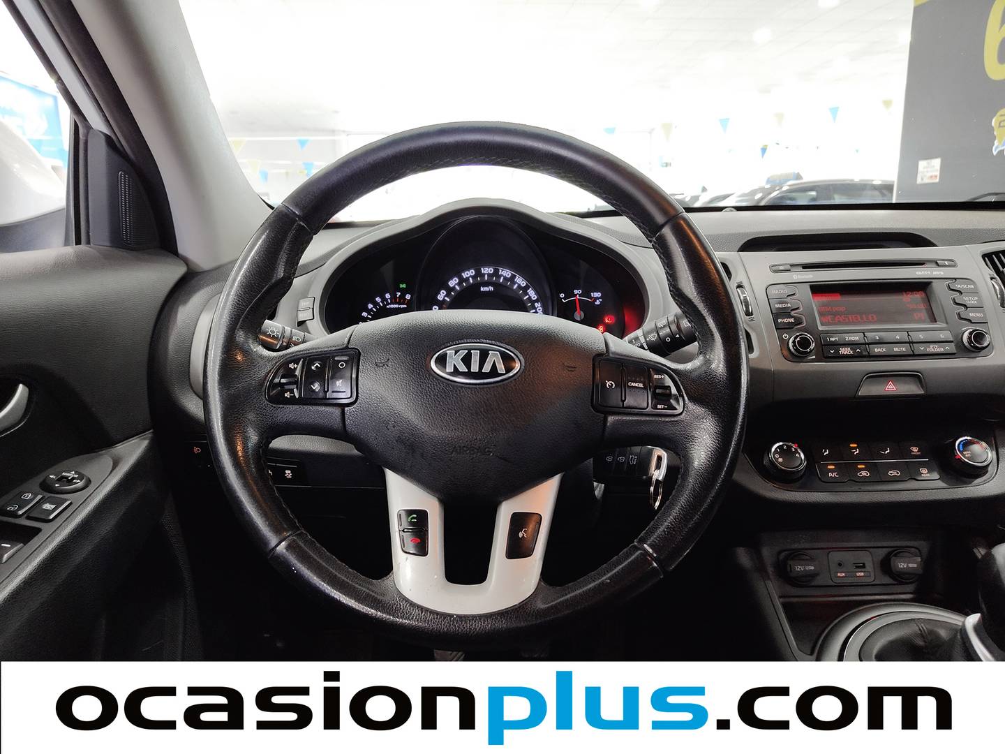 Extras y acabados del KIA Sportage KIA Sportage 1.6 GDI Concept 4x2 (135 CV)