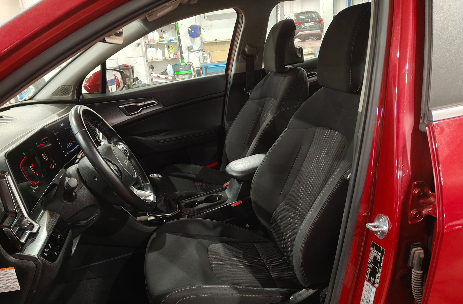 Kia Sportage 1.6 T-GDi MHEV Drive 4x2 - foto 10