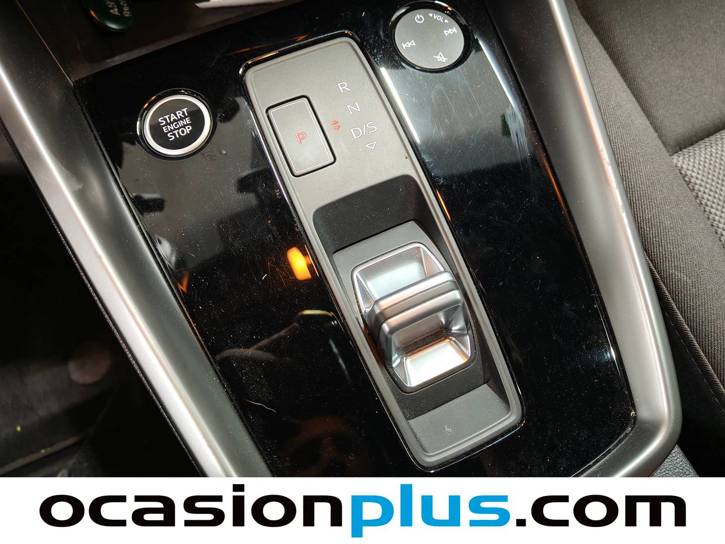 Audi A3 Audi A3 Sportback 30 TFSI (110 CV) S tronic de segunda mano