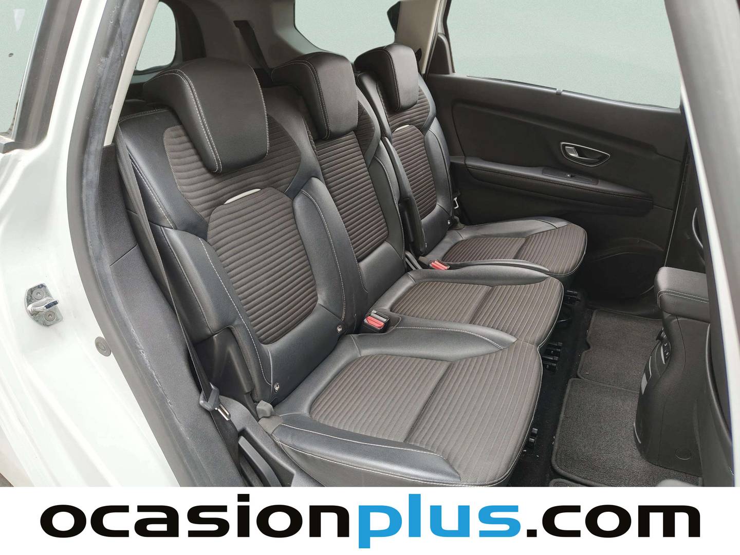 Foto Renault Grand Scénic Renault Grand Scenic Zen TCe  (140 CV) EDC GPF 7 Plazas