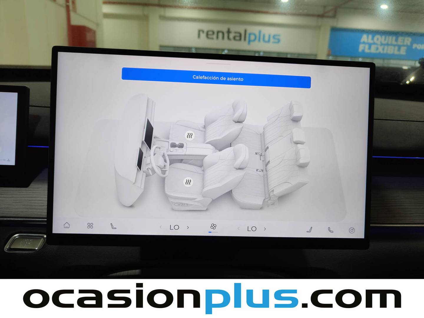 Acabados EBRO S800 EBRO S800 1.6 TGDI Premium DCT (147 CV) 7 Plazas