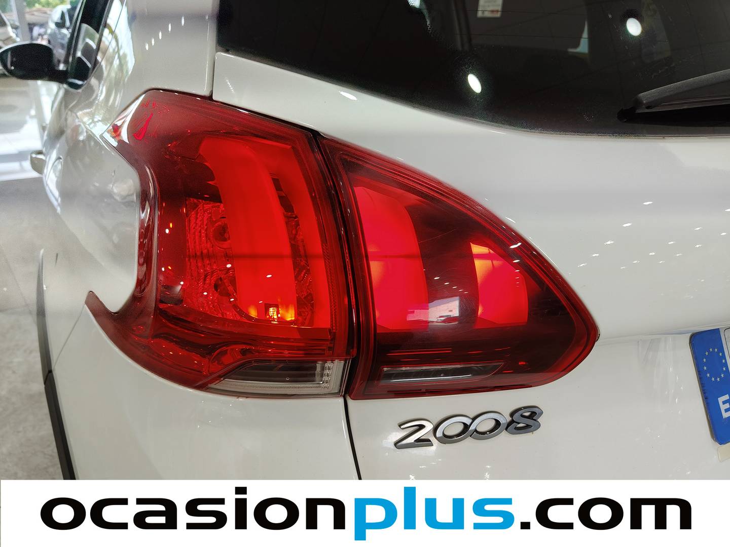 Peugeot 2008 Peugeot 2008 PureTech 110 S&S Allure EAT6 (110 CV) km 0