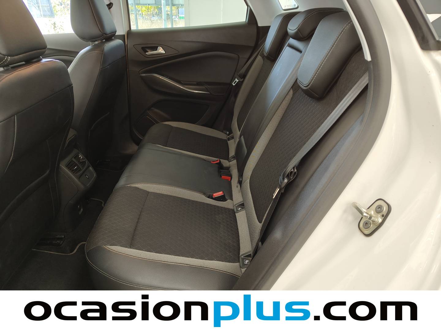 Foto Opel Grandland X Opel Grandland X 2.0 CDTi Ultimate Auto  (177 CV)