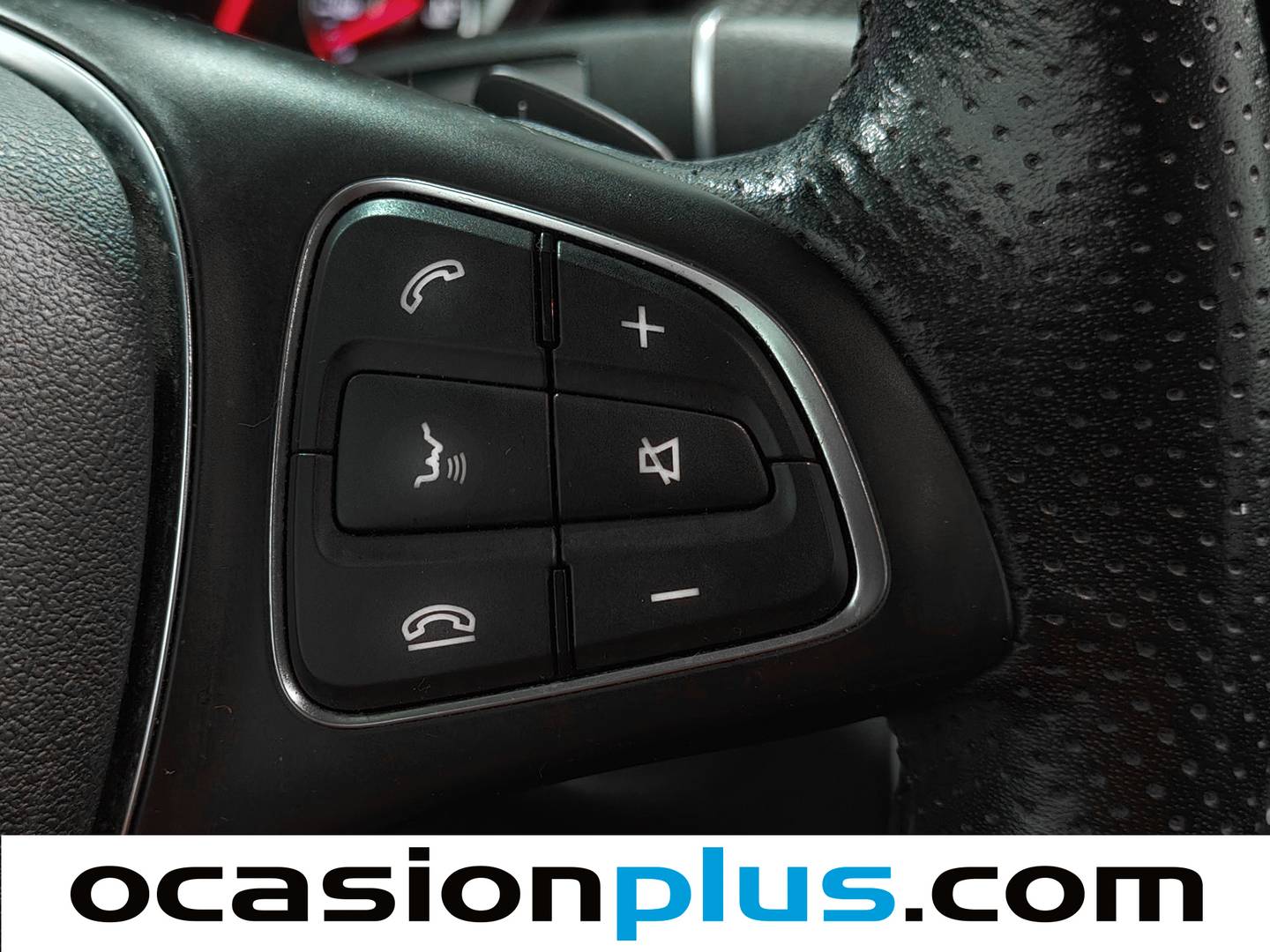 Foto Mercedes GLA Mercedes-Benz GLA GLA 180 (122 CV) Pack AMG