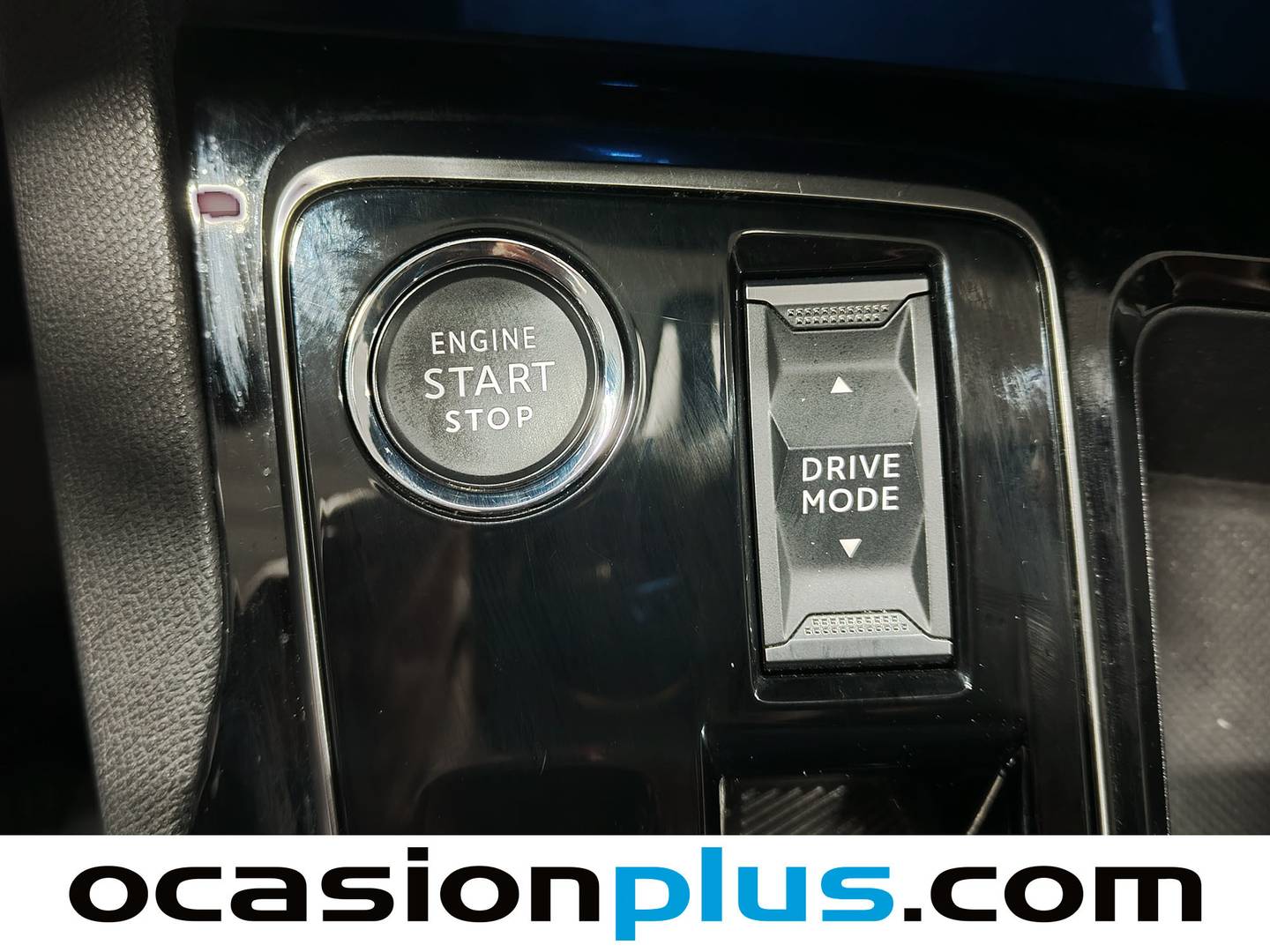 Foto Peugeot 3008 Peugeot 3008 PureTech 130 S&S GT EAT8 (130 CV)