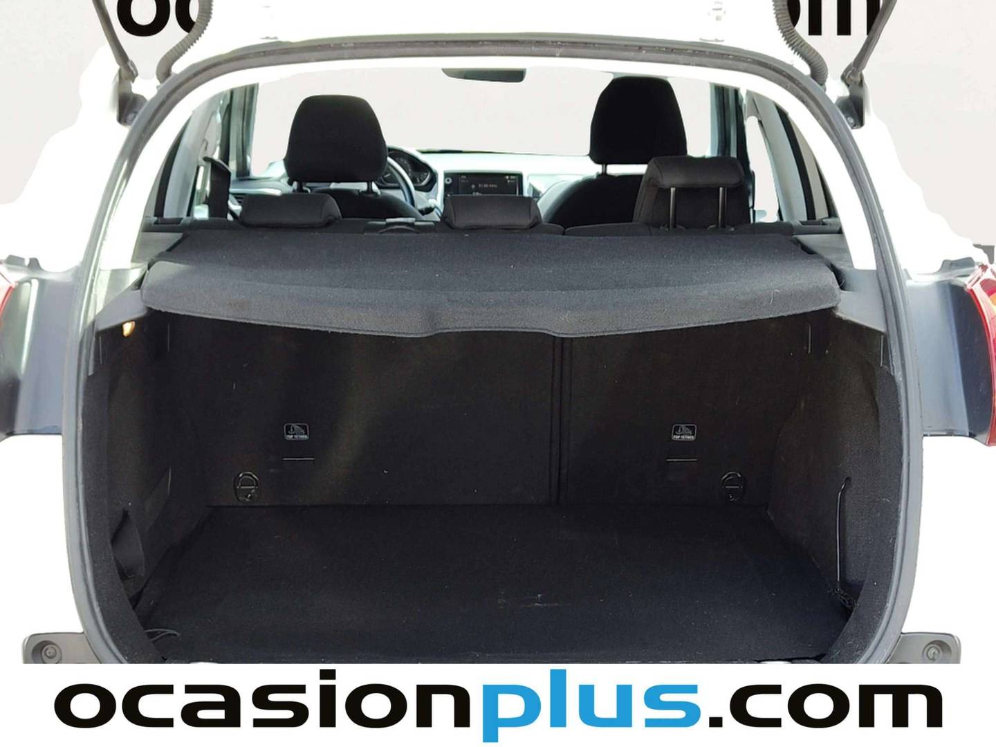 Fotos maletero Peugeot 2008 Peugeot 2008 PureTech Signature (82 CV)