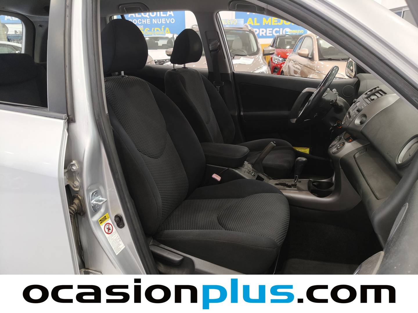 Foto asientos traseros Toyota Rav4 Toyota Rav4 2.0 VVT-i Sol 4x4 (152 CV)