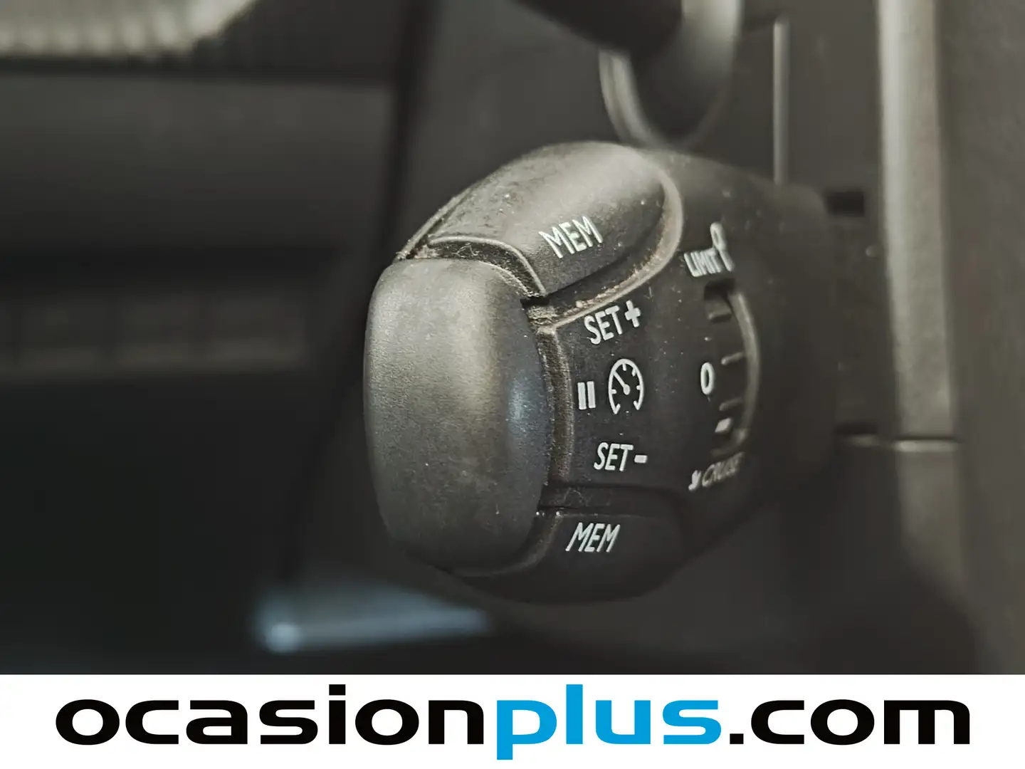 Foto Peugeot 2008 Peugeot 2008 PureTech 100 S&S Allure (100 CV)