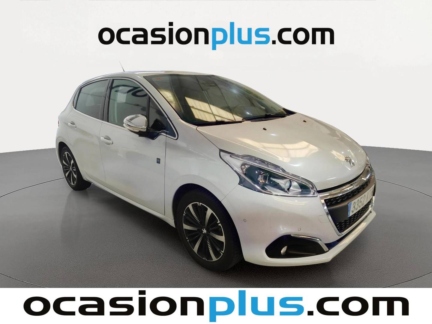 Foto delantera Peugeot 208 Peugeot 208 PureTech 82 S&S Tech Edition (82 CV) derecha