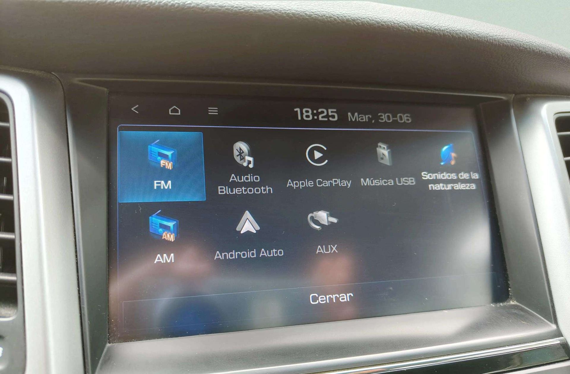 Hyundai Tucson 1.6 T-GDi Link 4x2 - foto 8