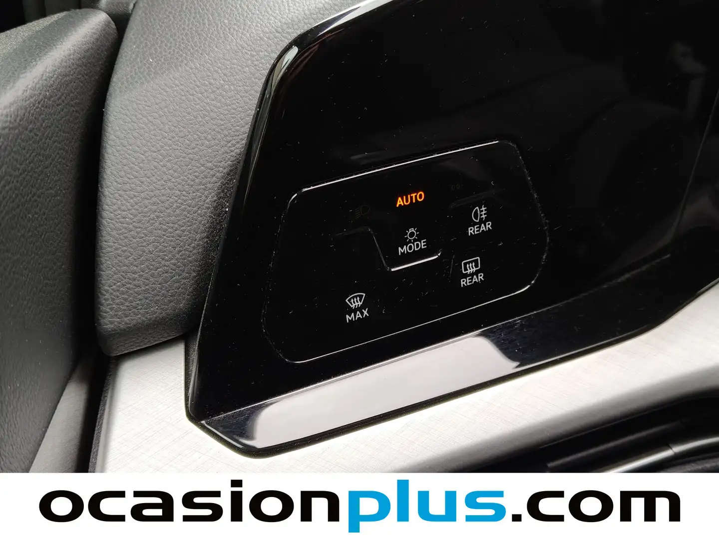 Foto Volkswagen Golf Volkswagen Golf Variant Life 2.0 TDI (115 CV)