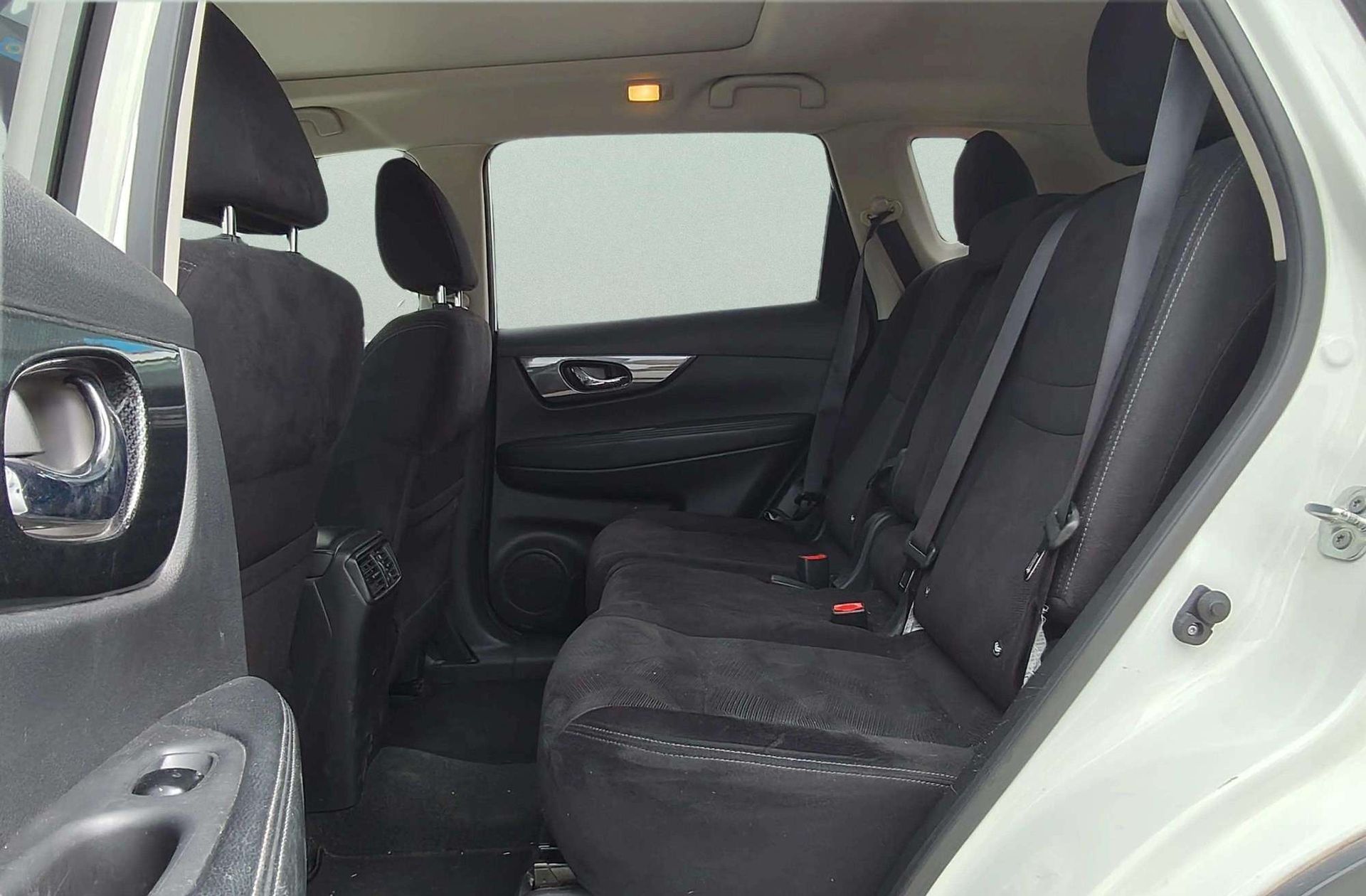 Nissan X-Trail dCi 130 360 XTronic - foto 11