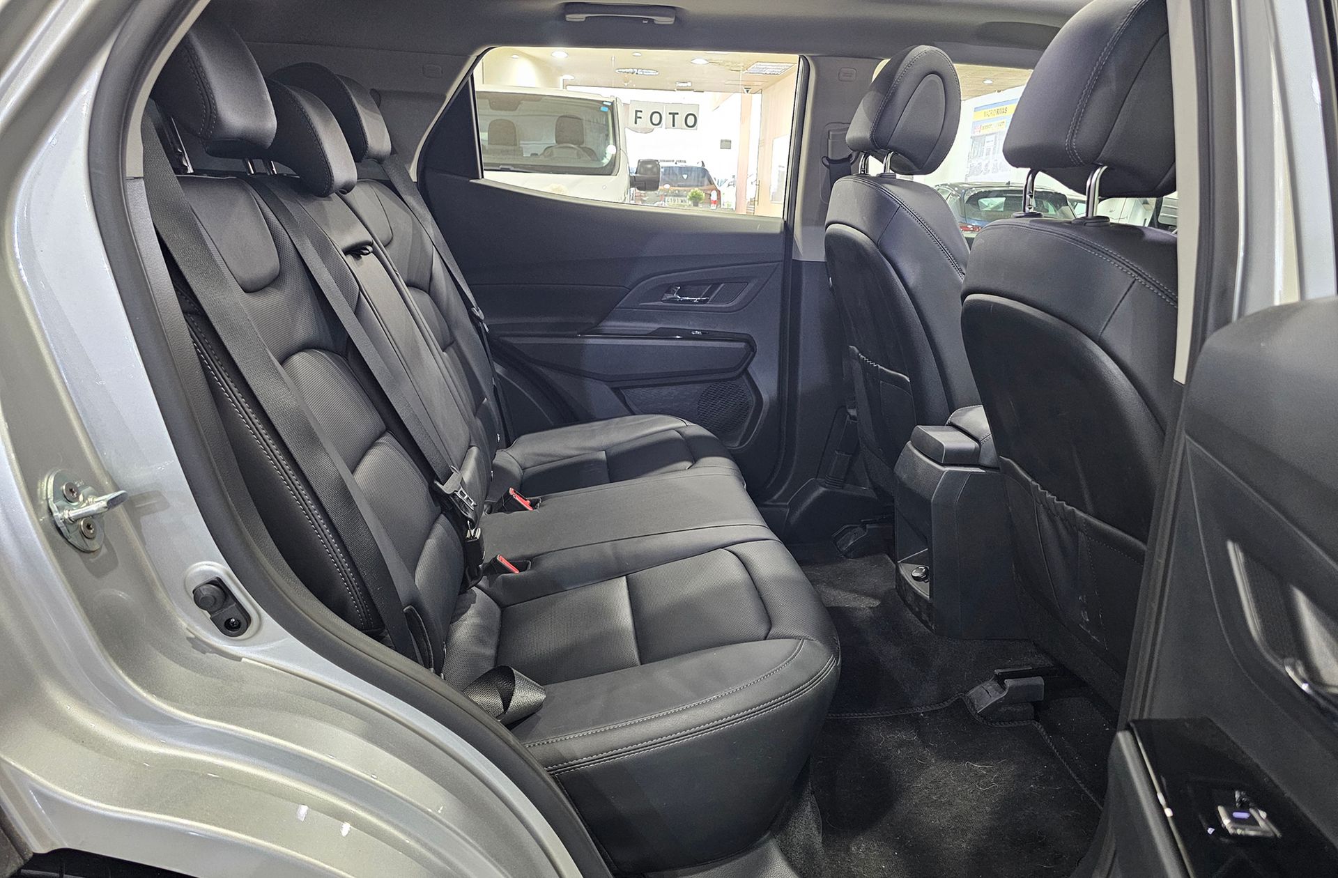 SsangYong Korando D16T Limited - foto 21