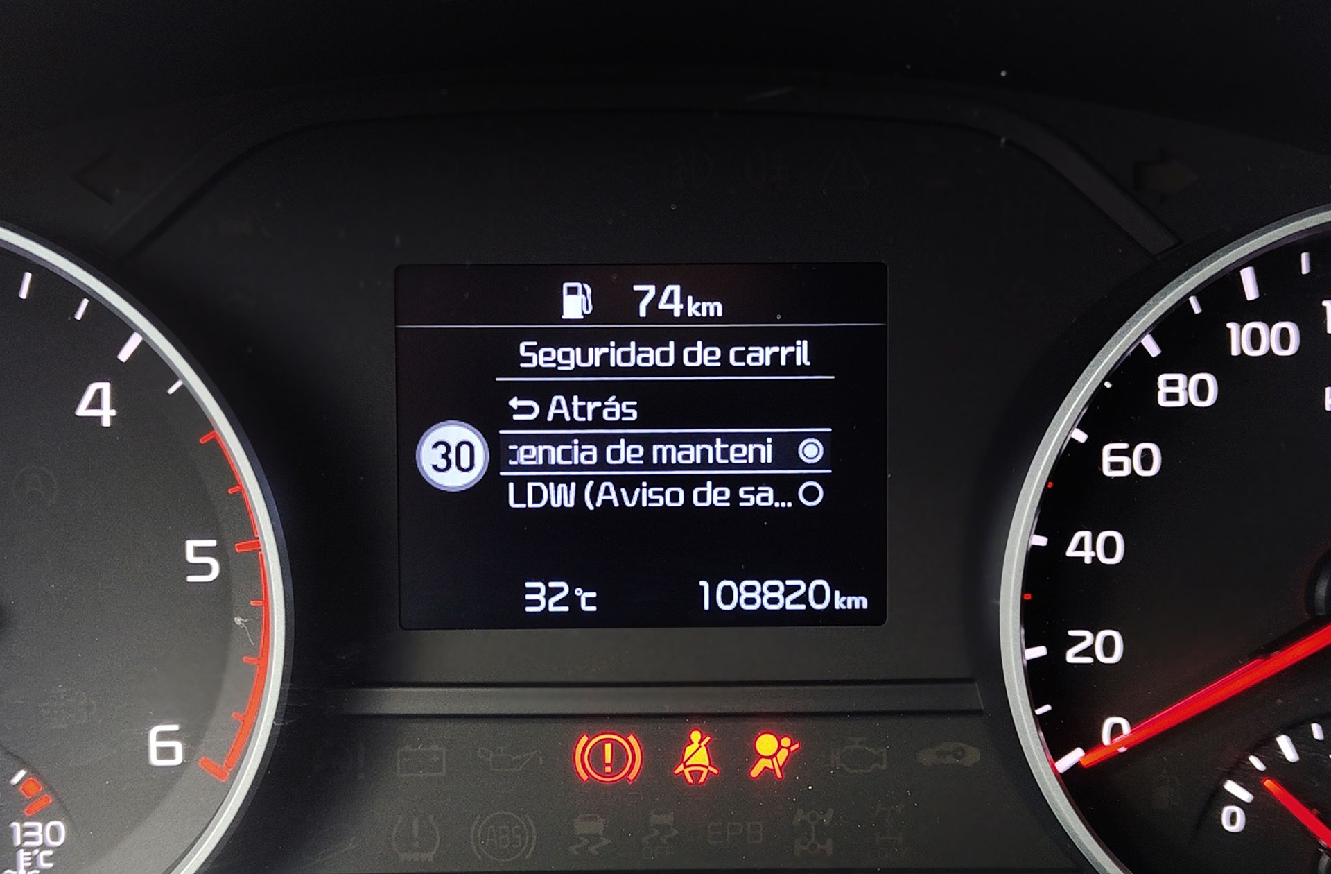 Kia Sportage 1.6 MHEV Black Edition - foto 15