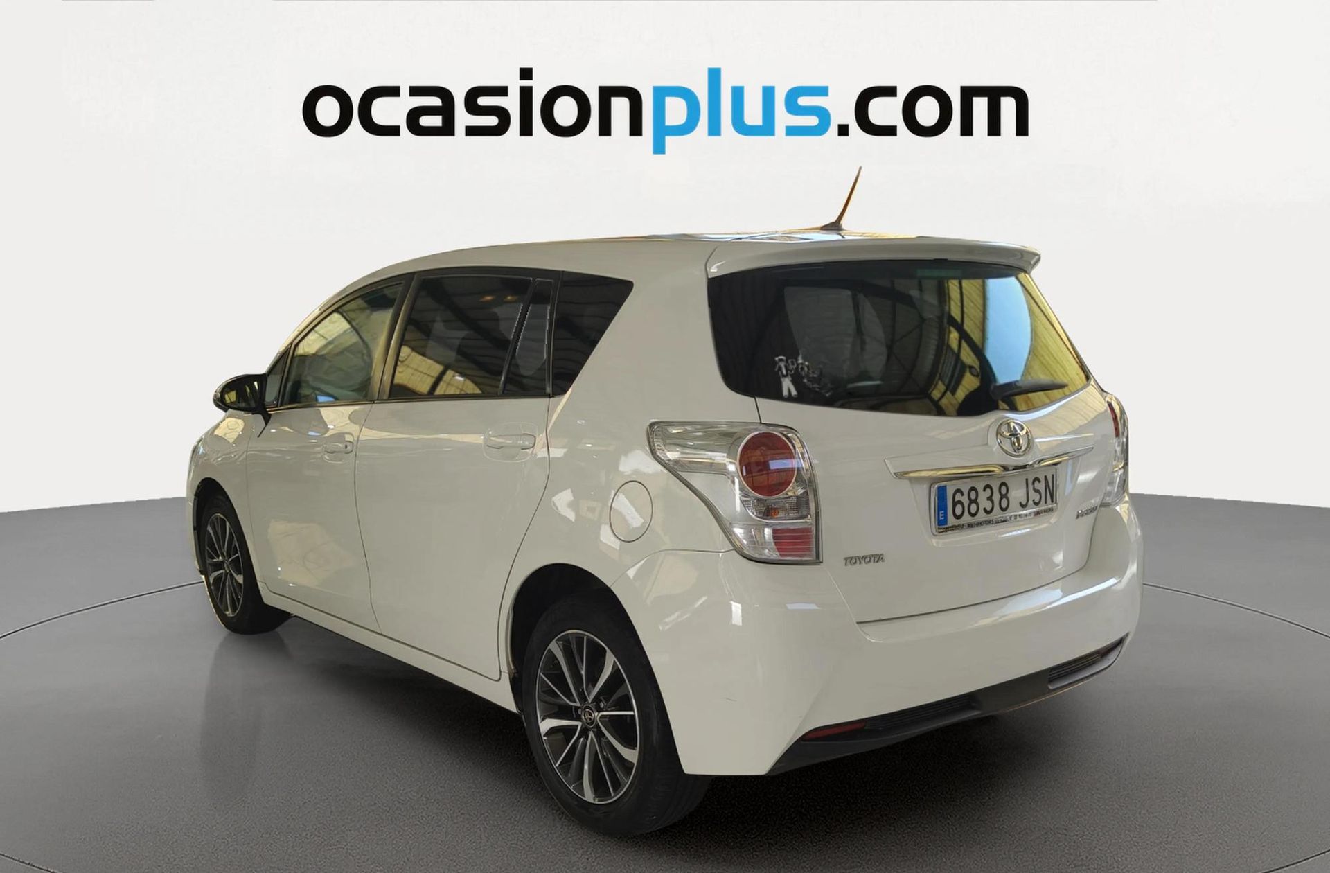 Toyota Verso 130 Advance 7 plazas - foto 3