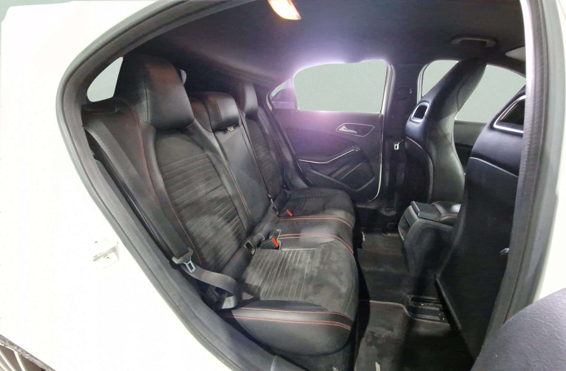 Mercedes-Benz Clase A 180 CDI AMG Line - foto 16