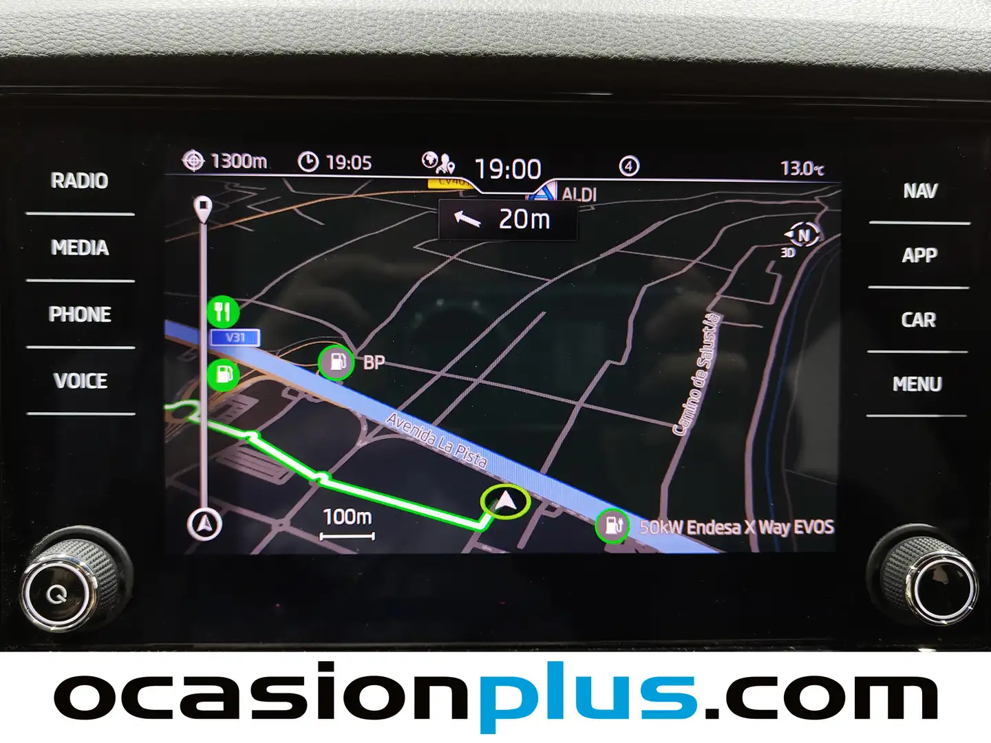 Foto Skoda Karoq Skoda Karoq 1.5 TSI ACT Sportline DSG (150 CV)