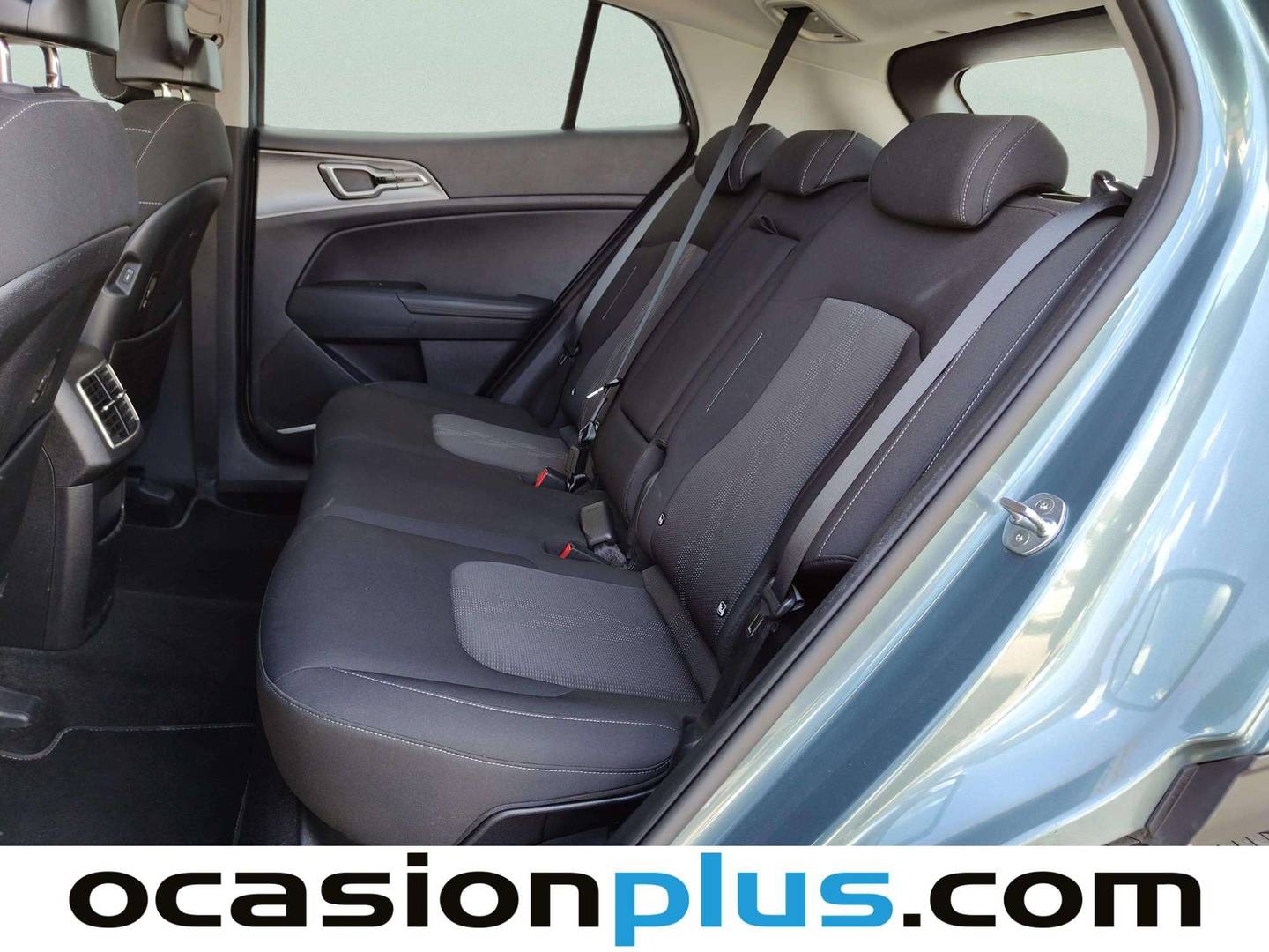 Foto asientos traseros KIA Sportage KIA Sportage 1.6 T-GDi MHEV Drive 4x2 (150 CV)