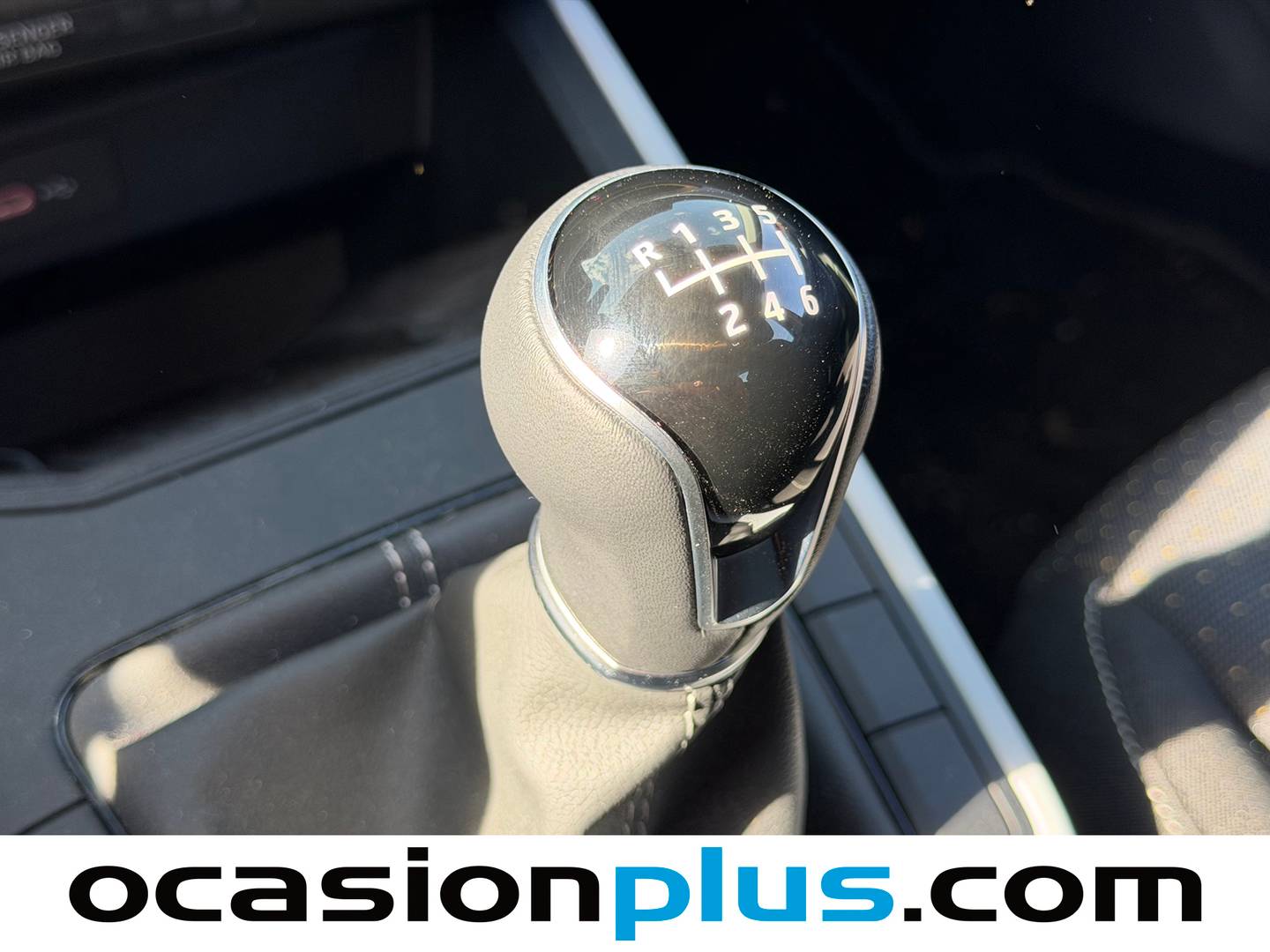 Foto Seat Arona SEAT Arona 1.0 TSI Style XL (110 CV)