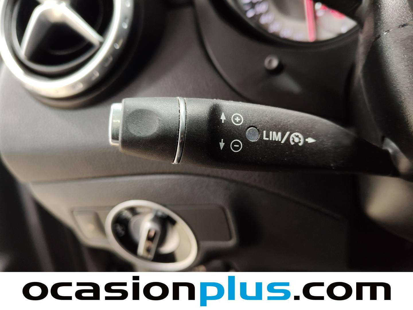 Foto Mercedes GLA Mercedes-Benz GLA 200 d (136 CV)