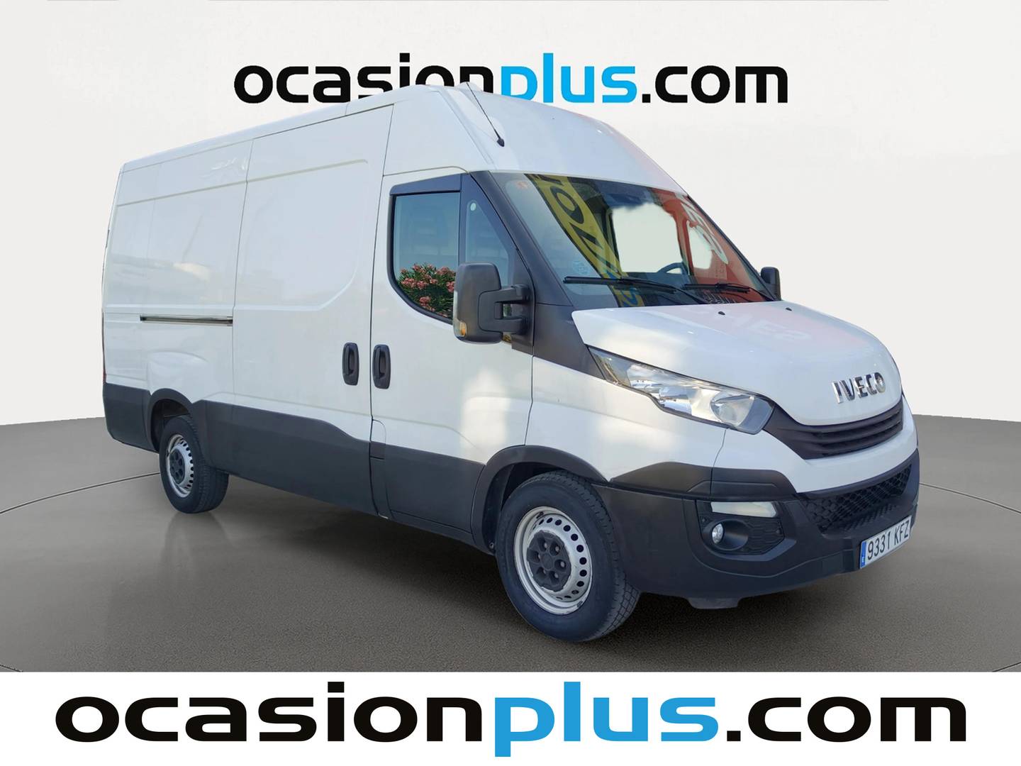 Foto delantera Iveco Daily Iveco Daily Furgon 35 S 12 V 3520L/H2 (116 CV) derecha