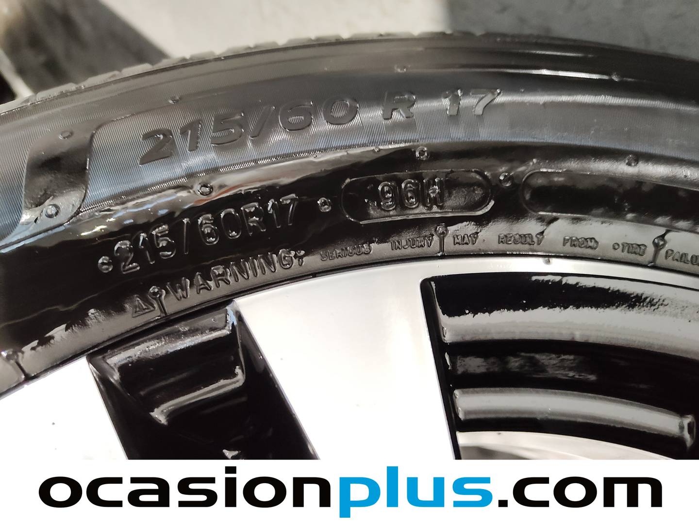 Foto Peugeot 2008 Peugeot 2008 BlueHDi 110 Allure Pack (110 CV)