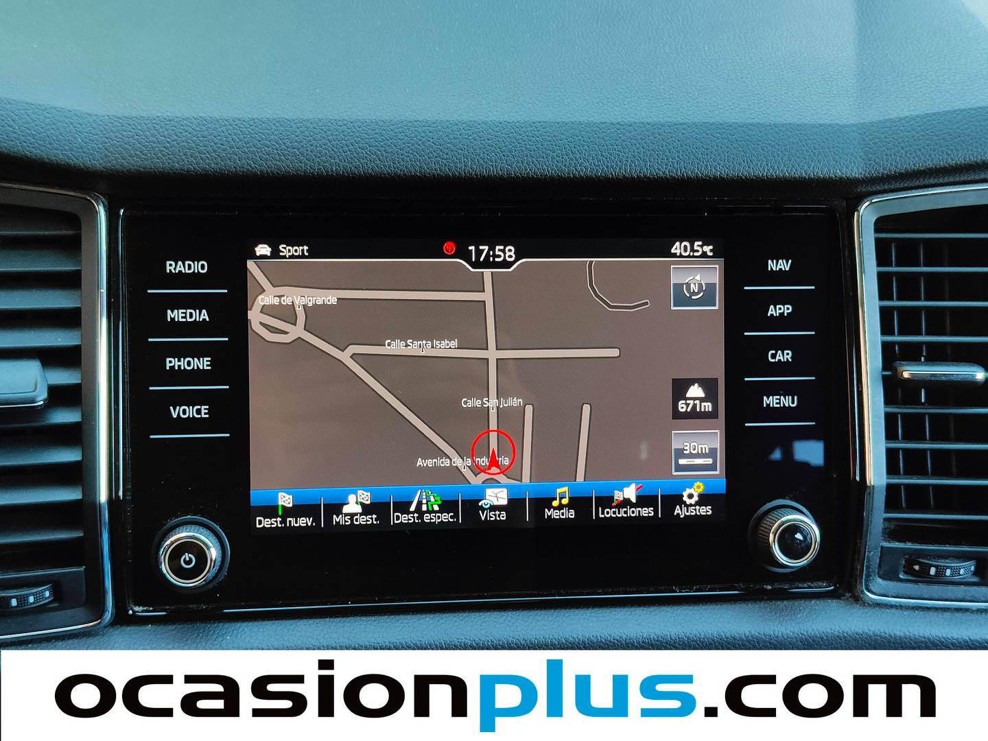 Extras y acabados del Skoda Kodiaq Skoda Kodiaq 2.0 TDI Ambition 4x2 DSG (150 CV) 7 Plazas