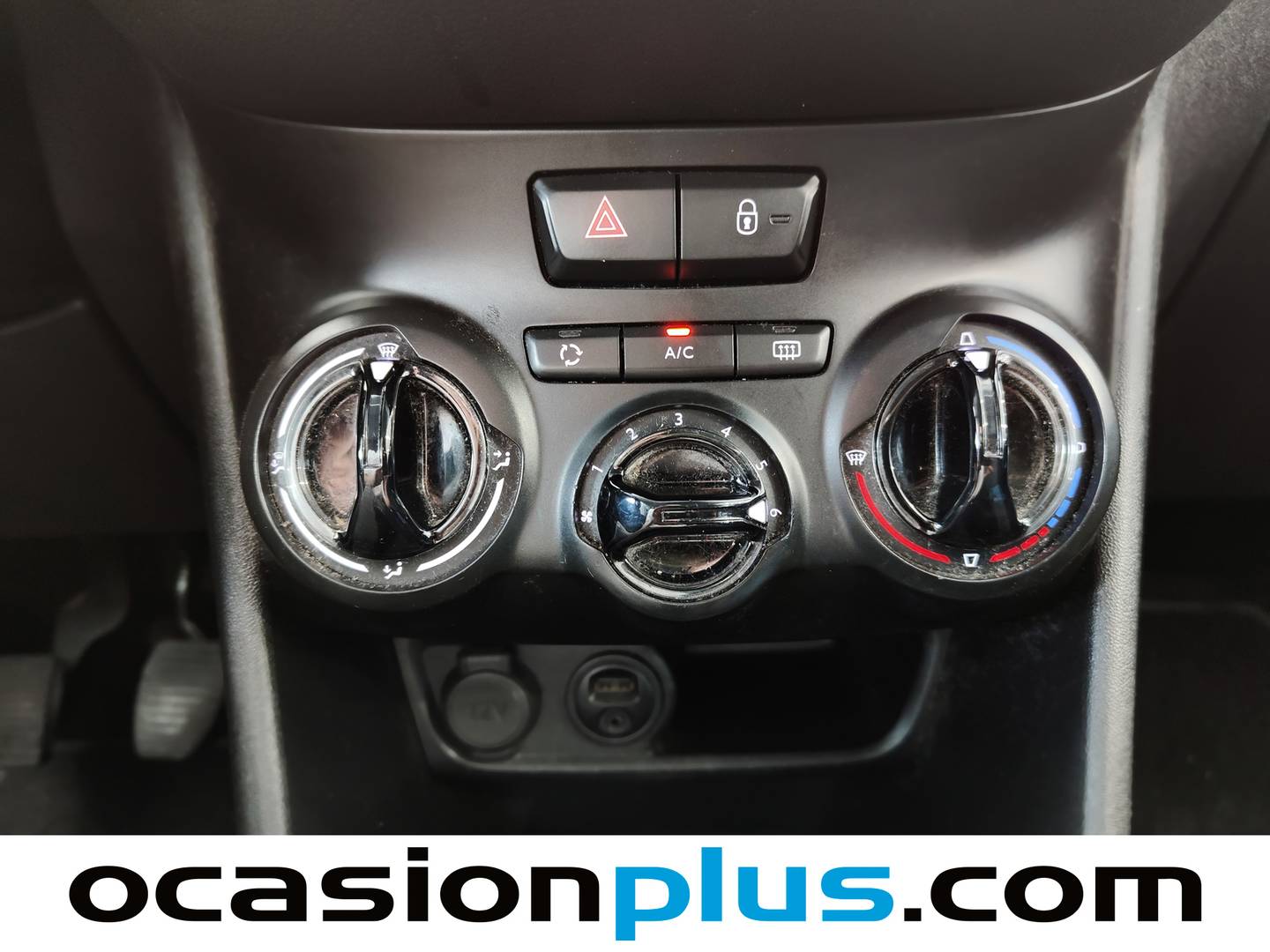 Equipamiento del Peugeot 208 Peugeot 208 1.4 HDi Business Line (68 CV)