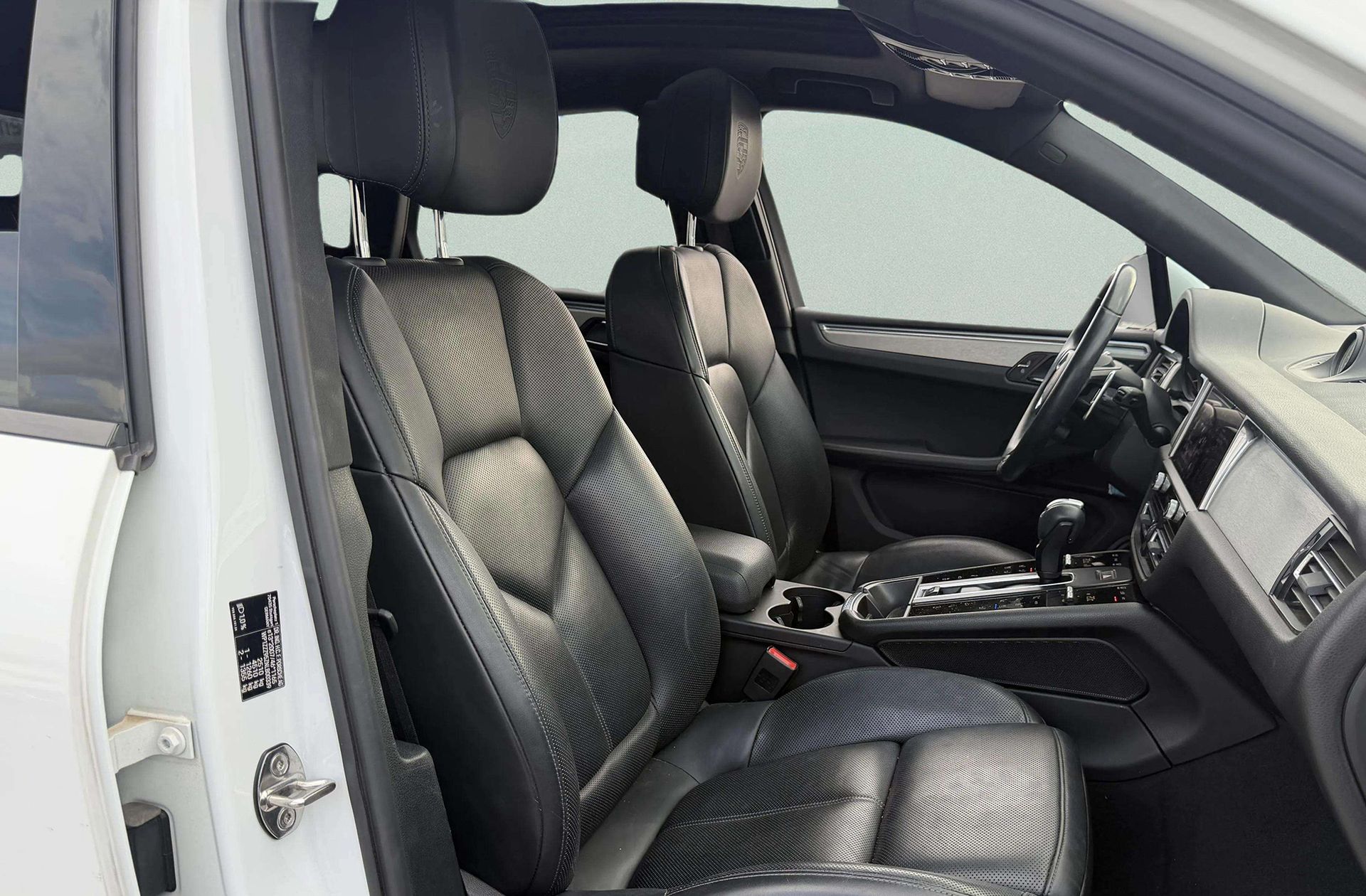 Porsche Macan - foto 25