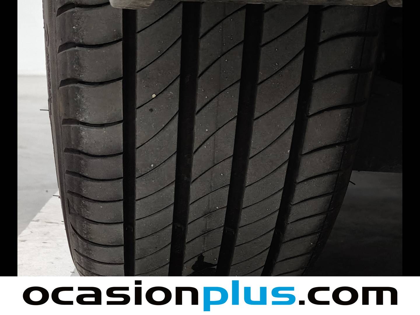 Foto Peugeot 308 Peugeot 308 Allure Hybrid eDCS6 (145 CV)